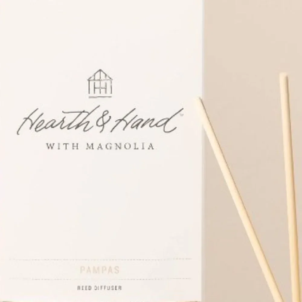 Hearth & Hand Pampas Glass Ribbed Amber Reed Diffuser